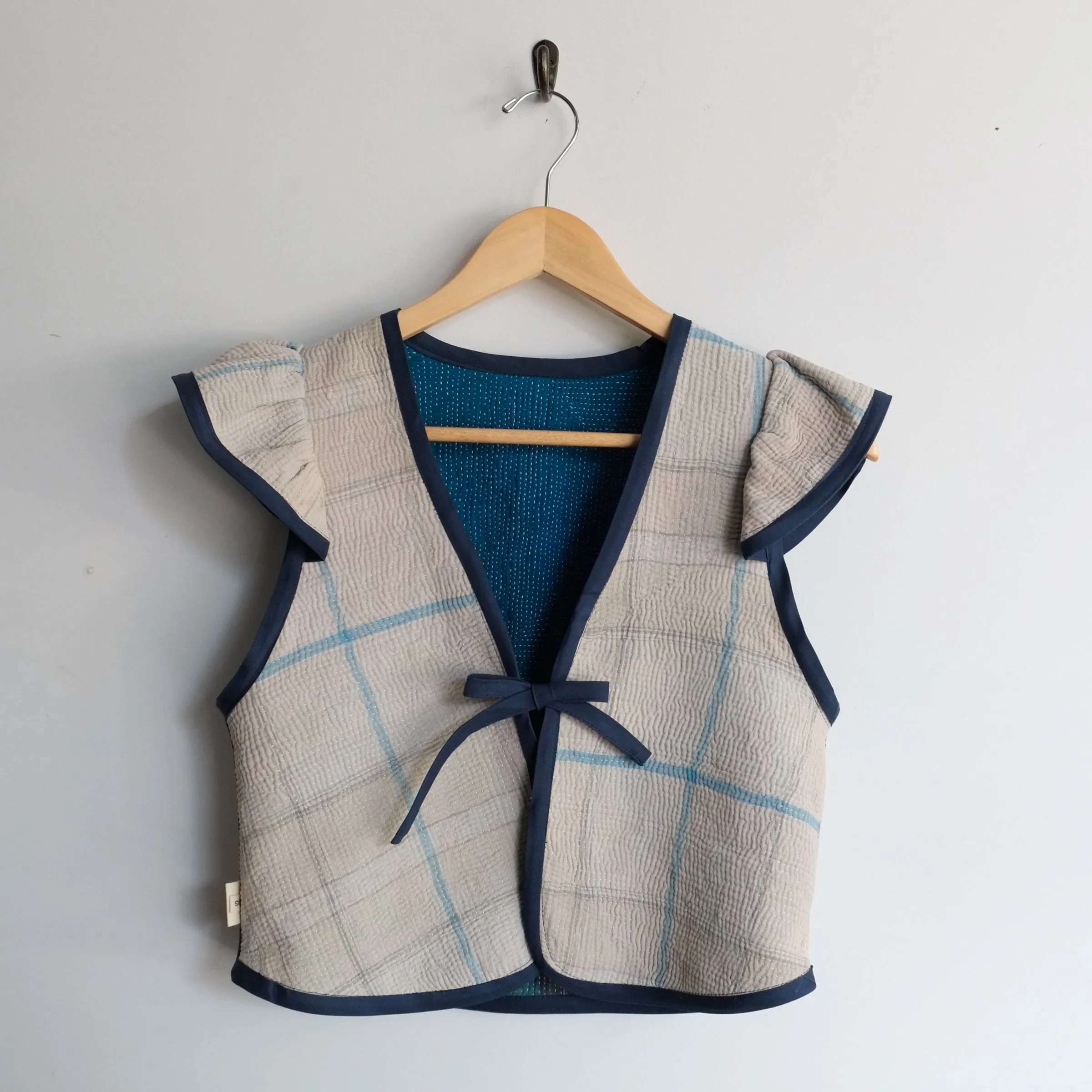 Amelia Flutter Sleeve Vest Blue Plaid XXS071