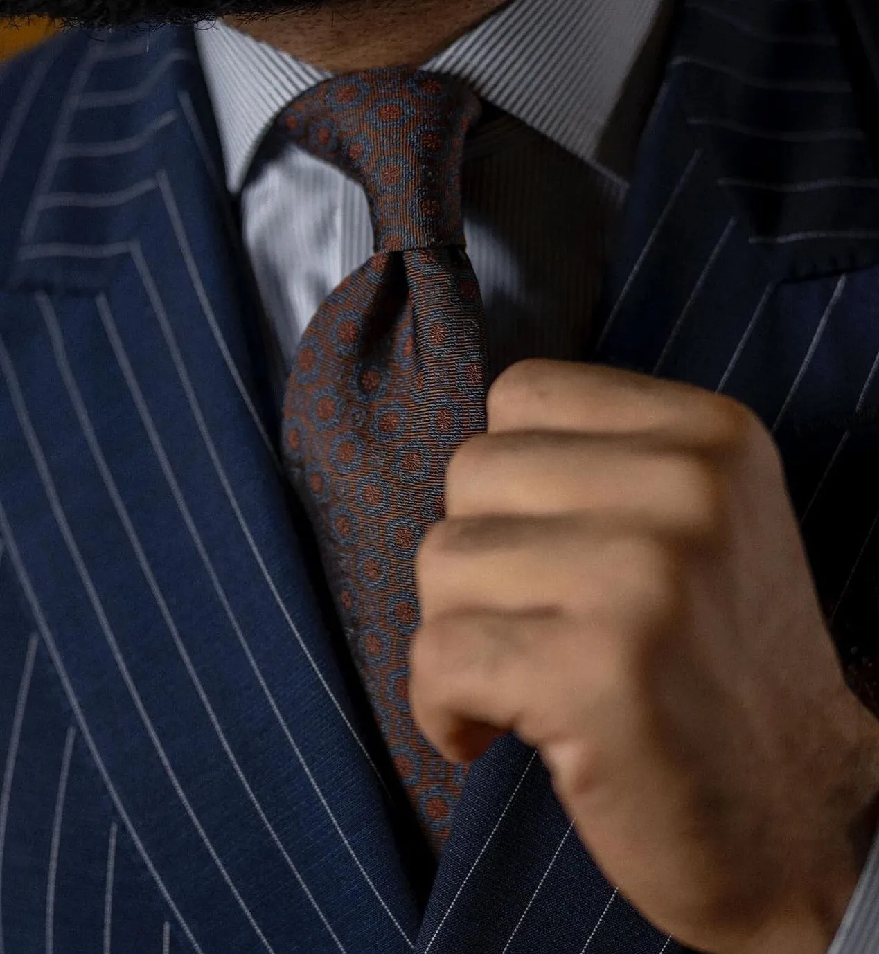 Clarendon Foulard Silk Tie, Brown / Bluish Grey / Orange