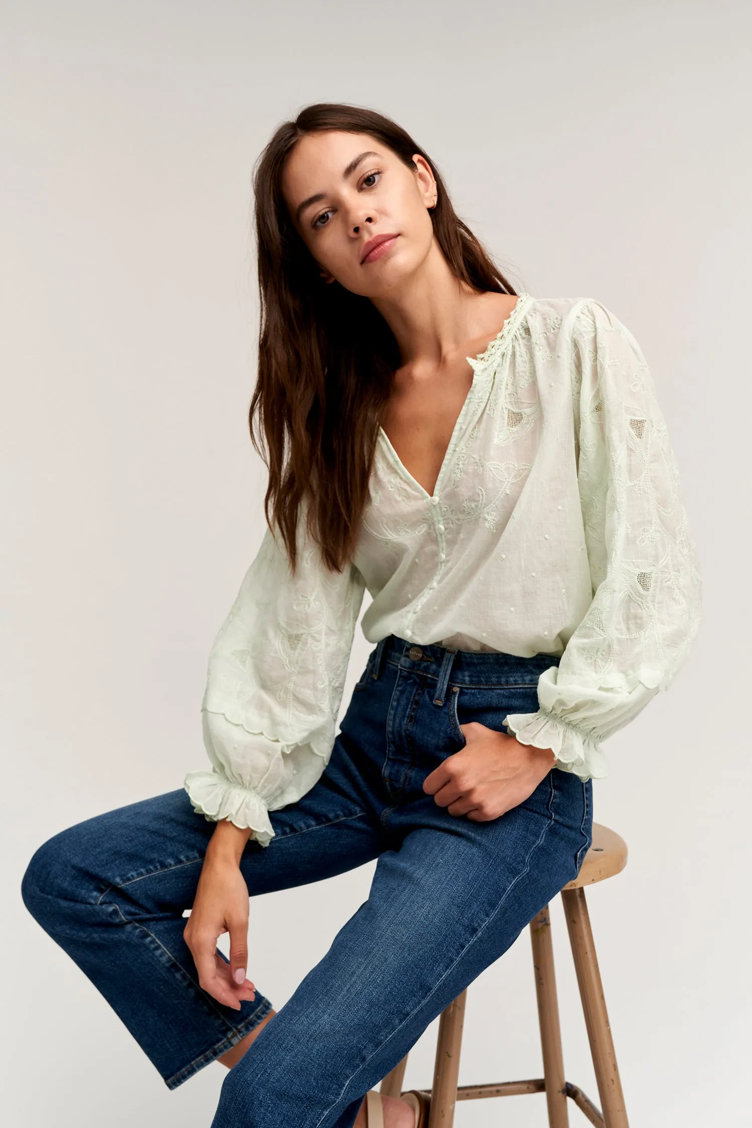 GALA EMBROIDERED BLOUSE