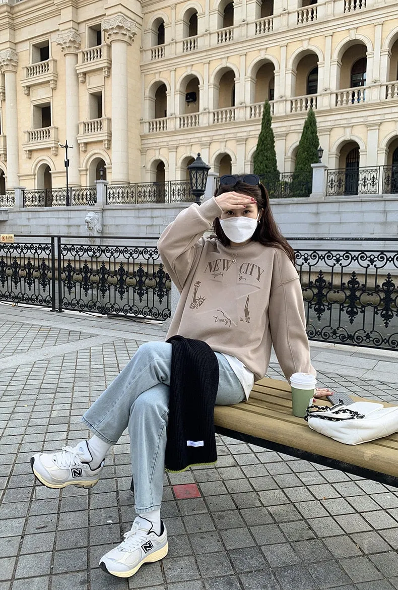 [Korean Style] 3 Color Graphic Dropped Shoulder Fleeced Pullover Sweatshirt