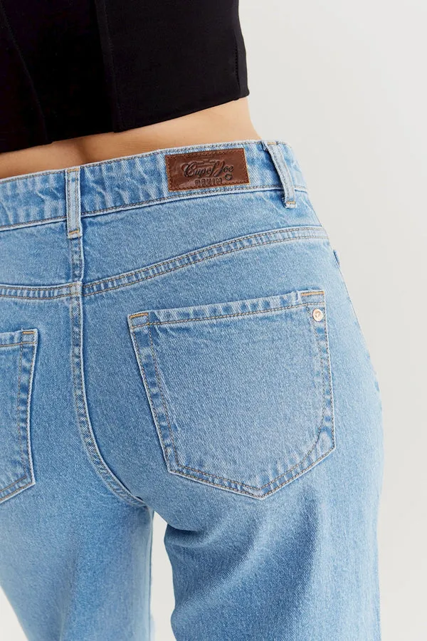 Larissa  - Pant - Light Blue