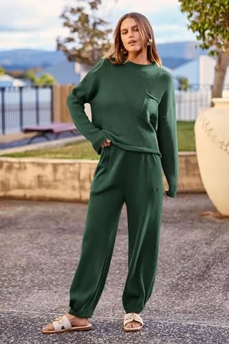 PRETTYGARDEN Women's 2 Piece Tracksuit Outfit Long Sleeve Pullover Top High Waisted Sweatpants with Pockets (Dark Green,Small)